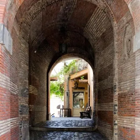 Borgo Boutique Near Rome Nettuno