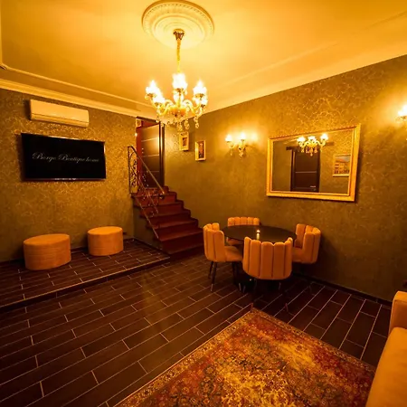 Borgo Boutique Near Rome